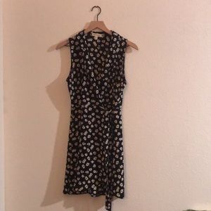 Flowy flower mini wrap dress